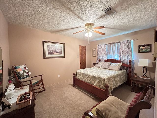 517 Junell Street, Sulphur Springs, TX 75482