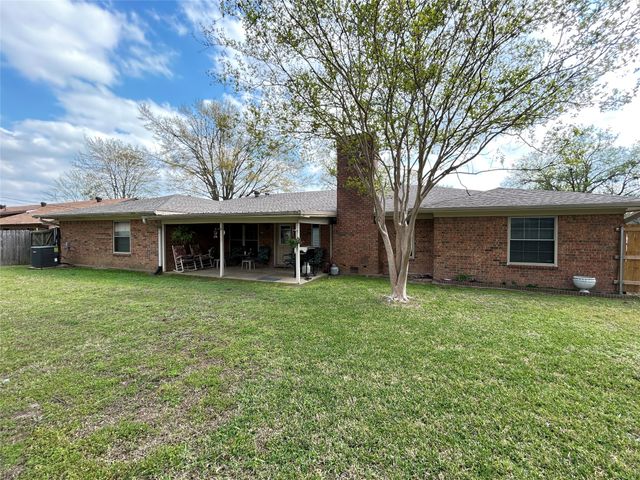 517 Junell Street, Sulphur Springs, TX 75482