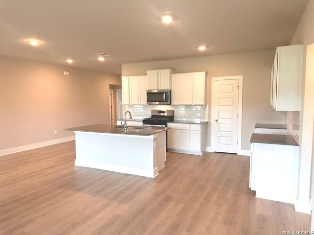 3151 Iron Canyon, Bulverde, TX 78163