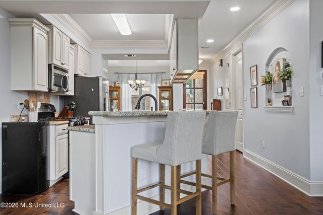 3931 Acadian Village Drive, Ocean Springs, MS 39564