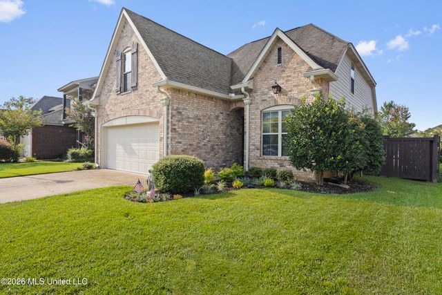 3931 Acadian Village Drive, Ocean Springs, MS 39564