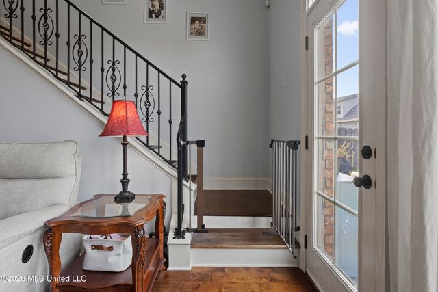 3931 Acadian Village Drive, Ocean Springs, MS 39564
