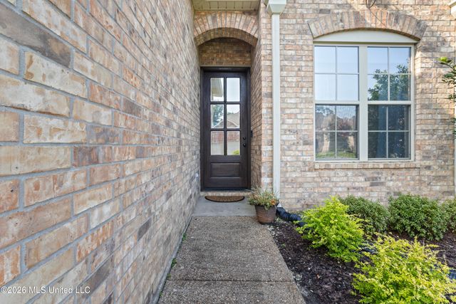 3931 Acadian Village Drive, Ocean Springs, MS 39564