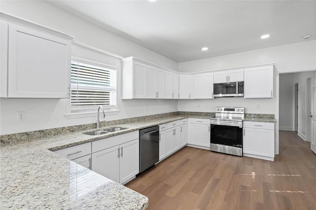 1808 Woodcock Place, Mobile, AL 36606 — photo 3