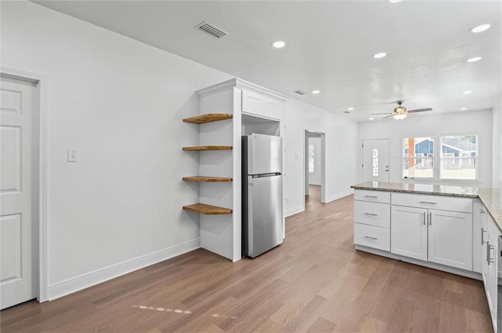 1808 Woodcock Place, Mobile, AL 36606 — photo 4