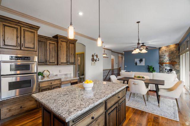 2182 W COPPER KING LN, South Jordan, UT 84095