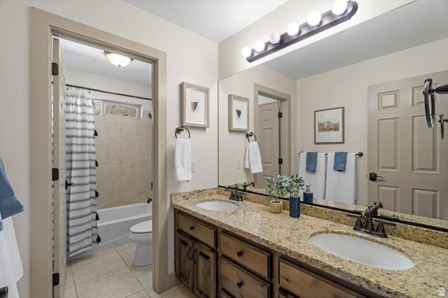 2182 W COPPER KING LN, South Jordan, UT 84095