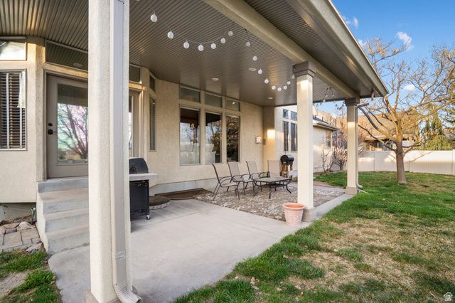 2182 W COPPER KING LN, South Jordan, UT 84095