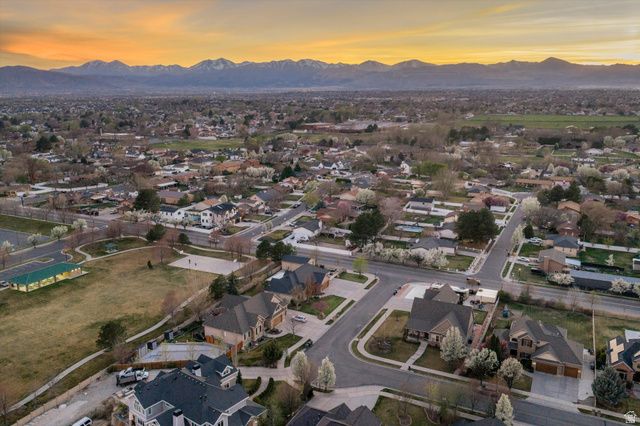 2182 W COPPER KING LN, South Jordan, UT 84095