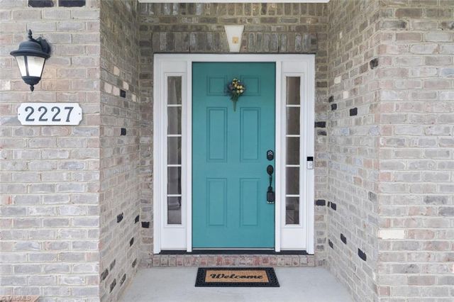 2227 Dunning Court, High Point, NC 27265
