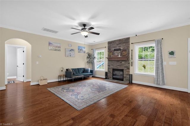 2227 Dunning Court, High Point, NC 27265