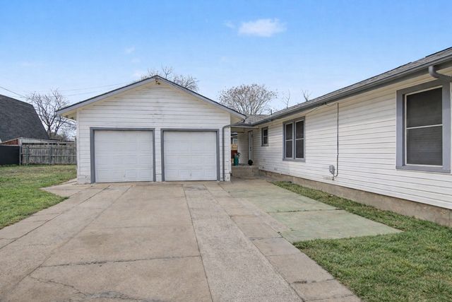 5332 Nadine Drive, Haltom City, TX 76117