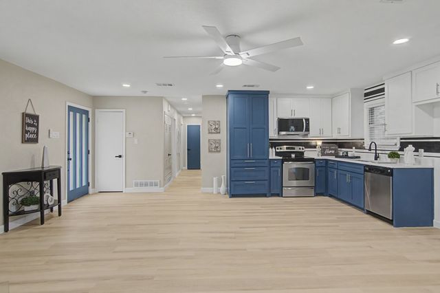 5332 Nadine Drive, Haltom City, TX 76117