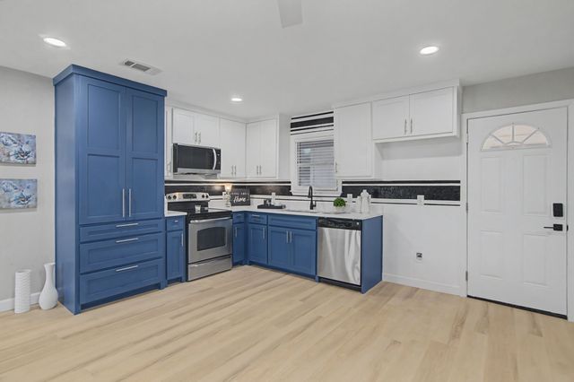 5332 Nadine Drive, Haltom City, TX 76117