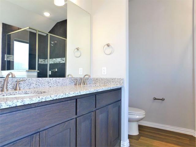 3023 Cliffview Drive, Sanger, TX 76266