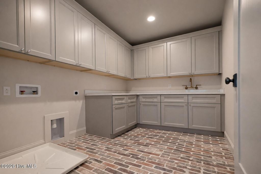 Image 27 of property listing at 230 Paulson Court, Pinehurst, NC 28374