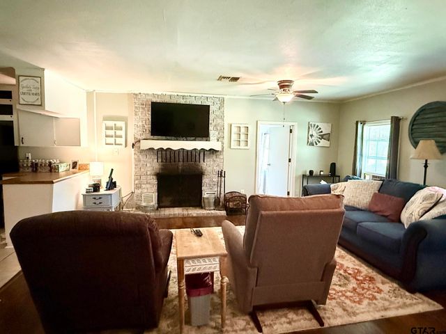 199 PR 5000, Crockett, TX 75835