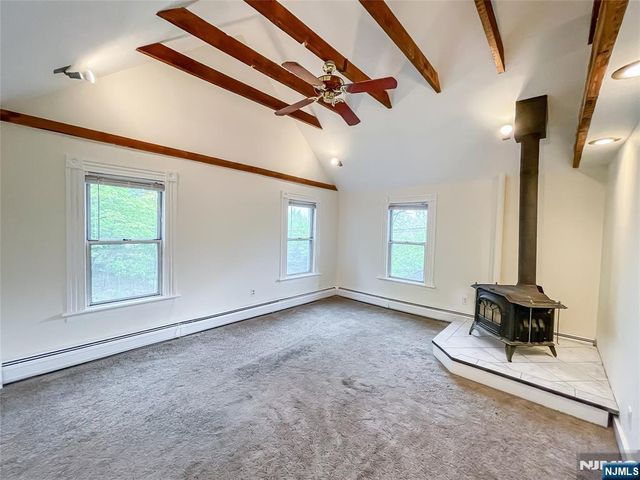 270 Macopin Road, Bloomingdale, NJ 07403