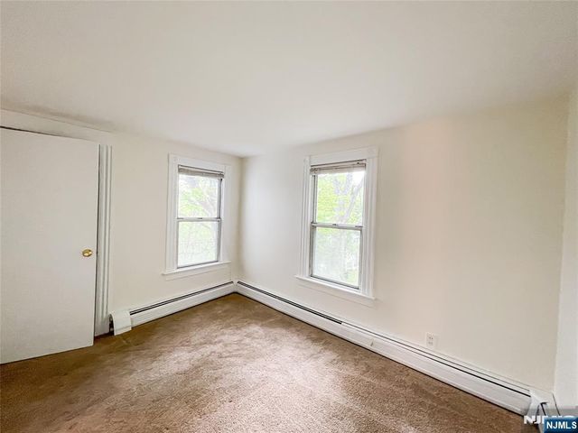 270 Macopin Road, Bloomingdale, NJ 07403