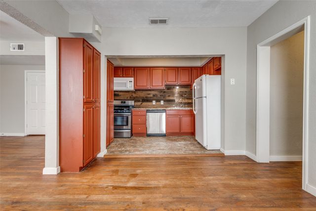 2309 Wesley Street D, Greenville, TX 75401