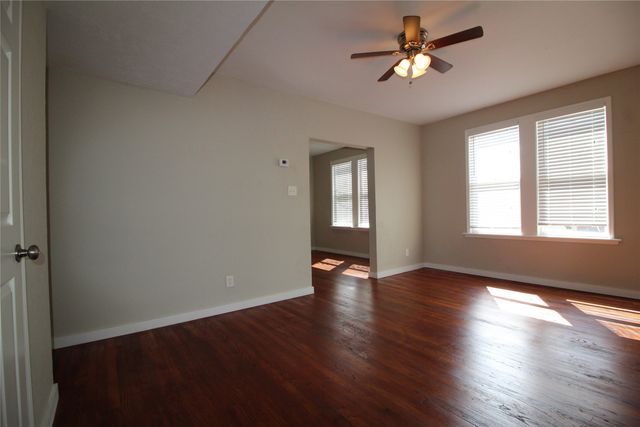 2309 Wesley Street D, Greenville, TX 75401