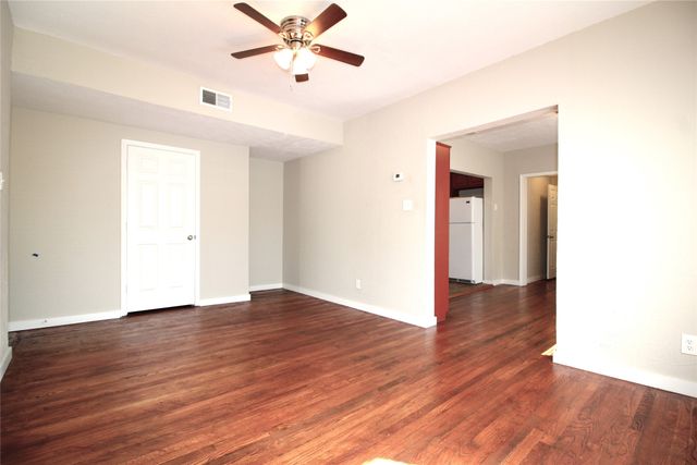 2309 Wesley Street D, Greenville, TX 75401