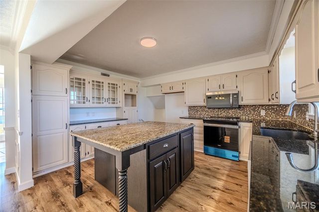 227 E Fremont Road, Lebanon, MO 65536