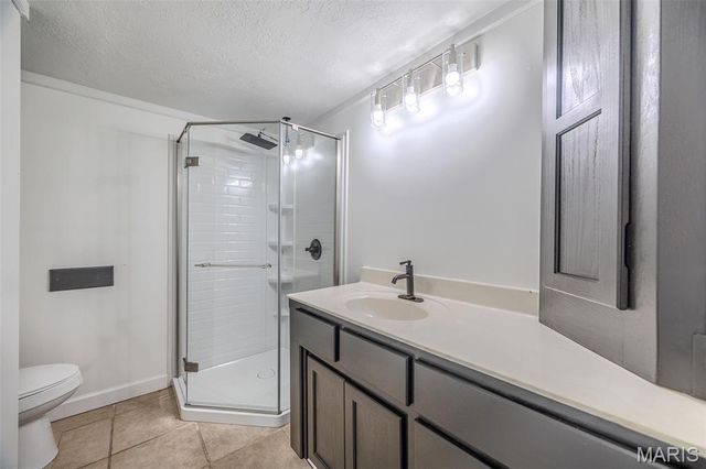 227 E Fremont Road, Lebanon, MO 65536