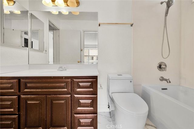 301 N Moore Avenue B, Monterey Park, CA 91754