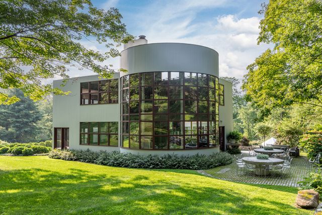 23 Mauwee Brook Way, Kent, CT 06757