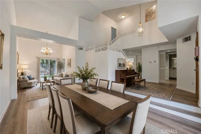 5807 Sylvia Avenue, Tarzana, CA 91356
