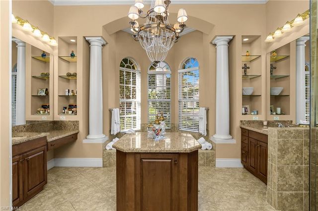 22071 Red Laurel LN E, Estero, FL 33928