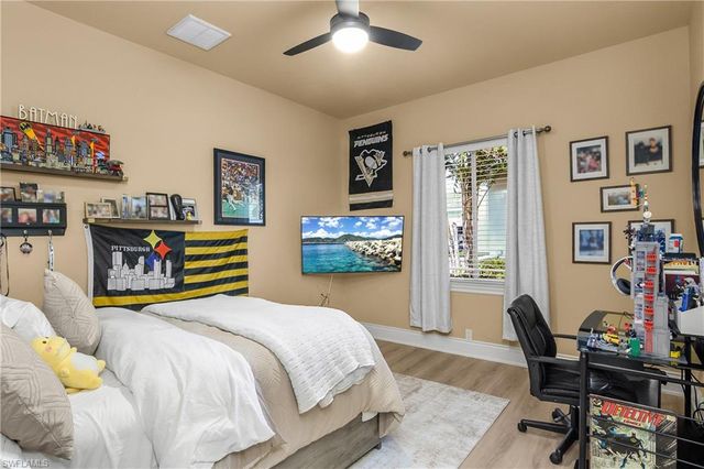 22071 Red Laurel LN E, Estero, FL 33928