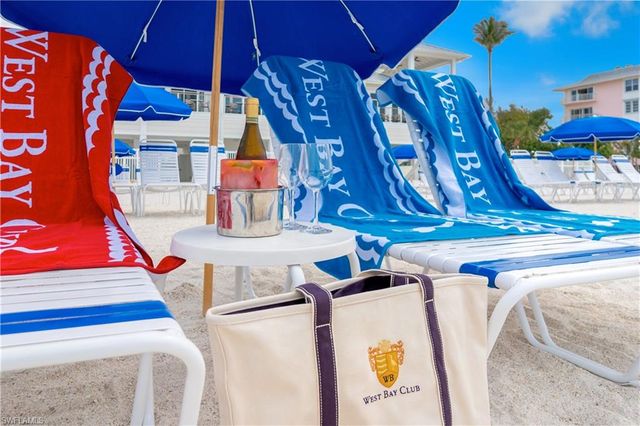 22071 Red Laurel LN E, Estero, FL 33928