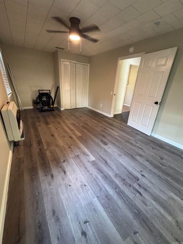 1918 Hillcrest Dr, Paragould, AR 72450