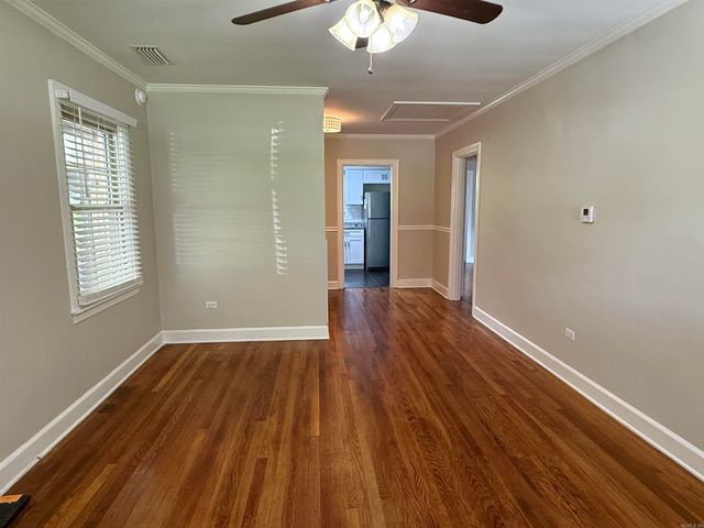 1918 Hillcrest Dr, Paragould, AR 72450