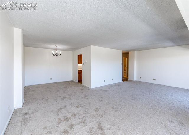 411 Lakewood Circle A706, Colorado Springs, CO 80910