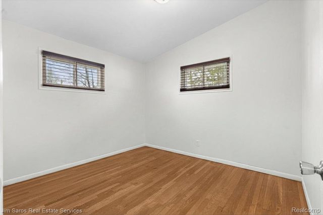 22518 Sunnyside Street, St. Clair Shores, MI 48080