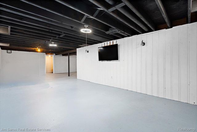 22518 Sunnyside Street, St. Clair Shores, MI 48080