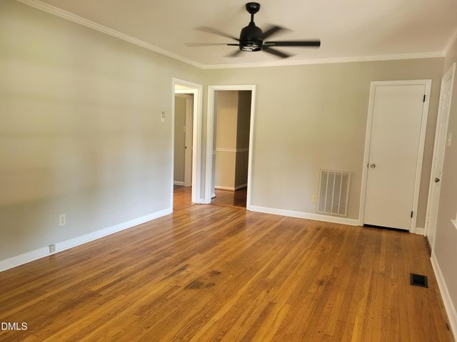 607 E Butler Avenue, Liberty, NC 27298
