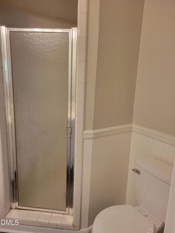 607 E Butler Avenue, Liberty, NC 27298