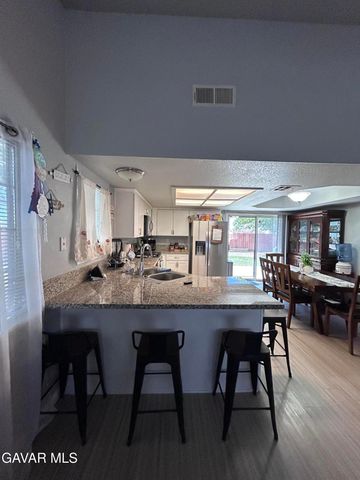 9508 Evelyn Avenue, California City, CA 93505