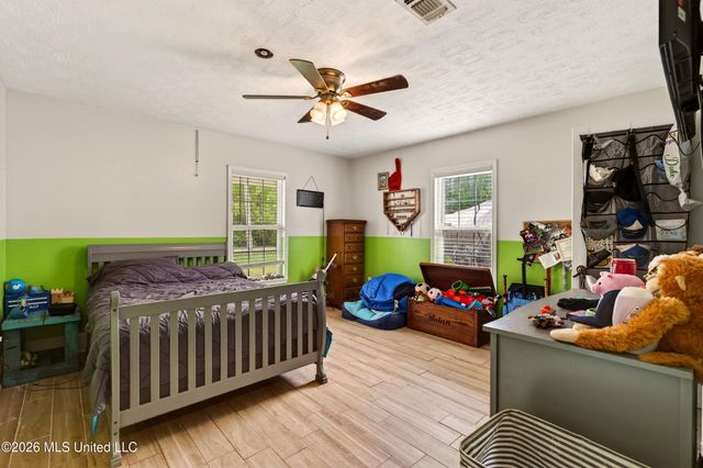 430 Gladstone Street, Bay Saint Louis, MS 39520