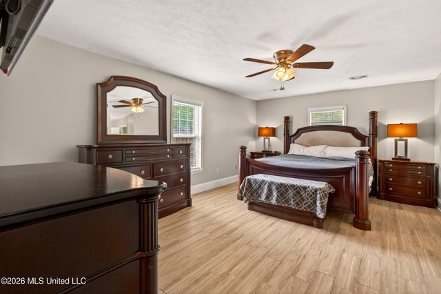 430 Gladstone Street, Bay Saint Louis, MS 39520