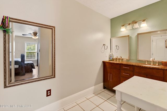430 Gladstone Street, Bay Saint Louis, MS 39520