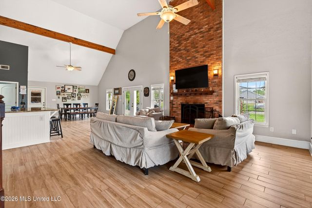 430 Gladstone Street, Bay Saint Louis, MS 39520