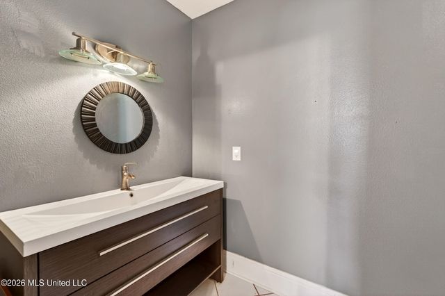 430 Gladstone Street, Bay Saint Louis, MS 39520