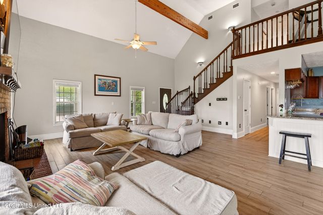 430 Gladstone Street, Bay Saint Louis, MS 39520