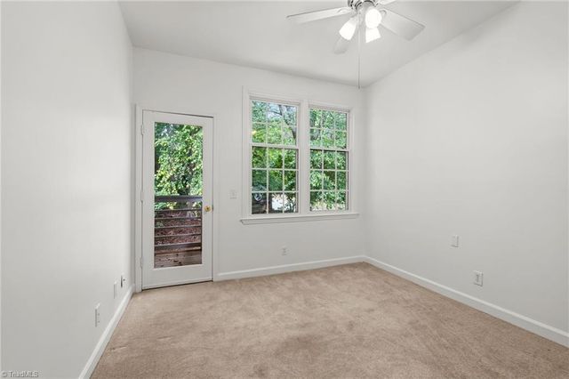 310 Meadows Circle, Winston-salem, NC 27104