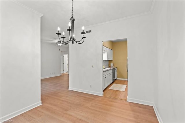 310 Meadows Circle, Winston-salem, NC 27104